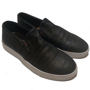 8 / Robert Graham Men's Slip-On Sneakers